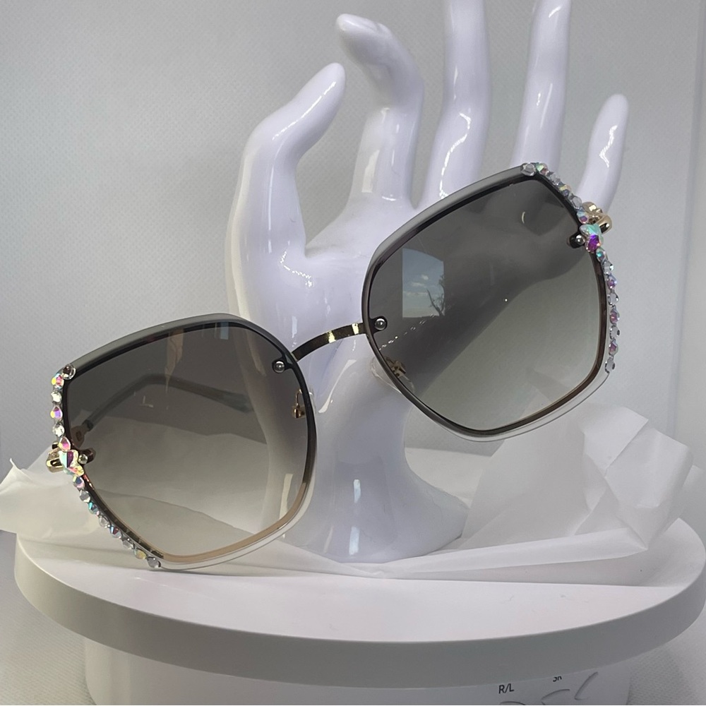 Oversized green gradient rimless rhinestone decor sunglasses - Picture 6 of 9